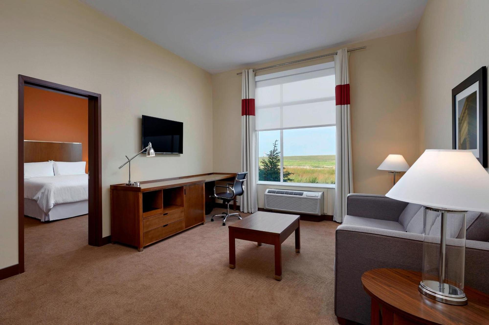 Four Points By Sheraton Grande Prairie Εξωτερικό φωτογραφία